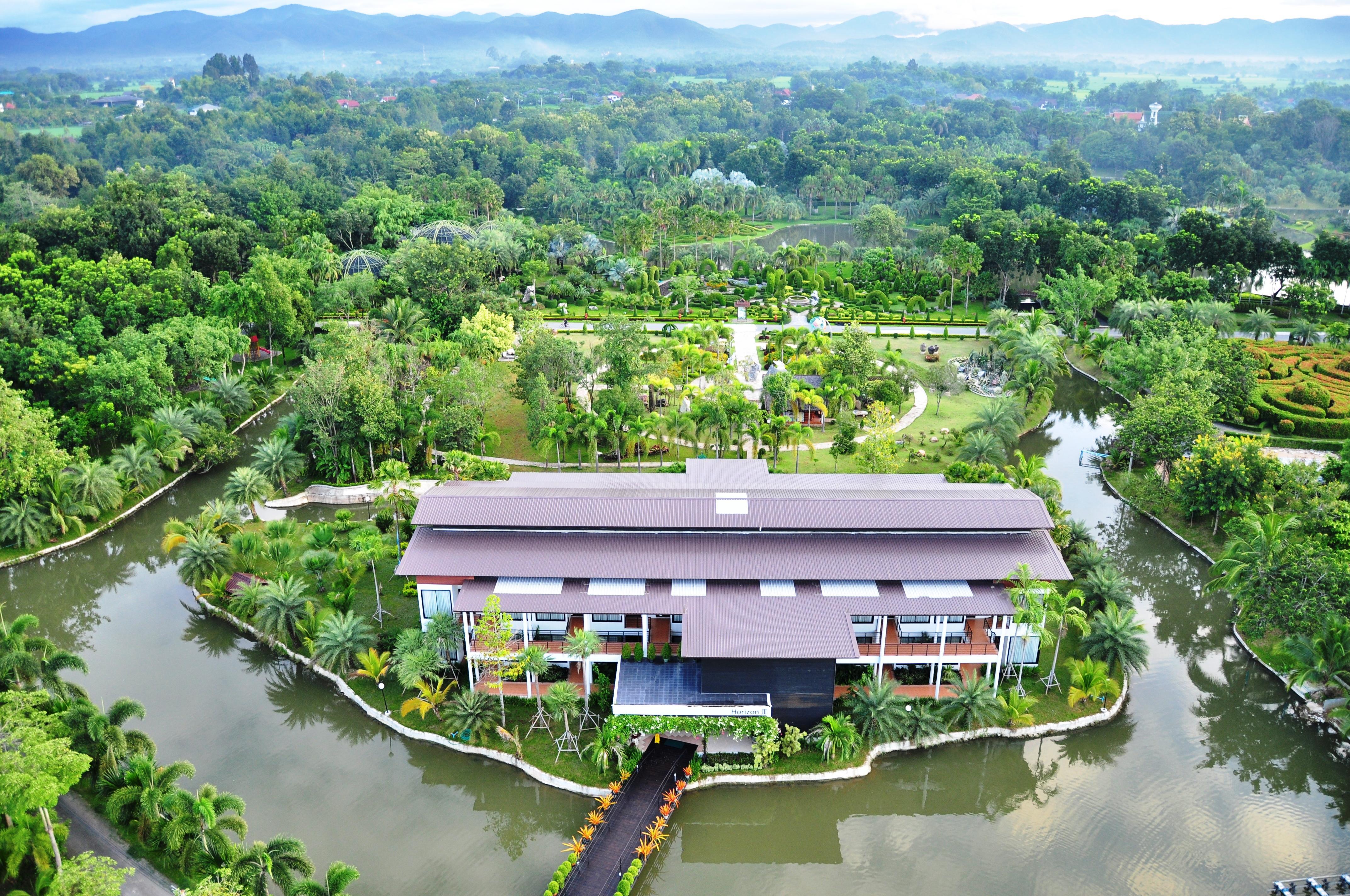 Horizon Village & Resort Doi Saket Buitenkant foto