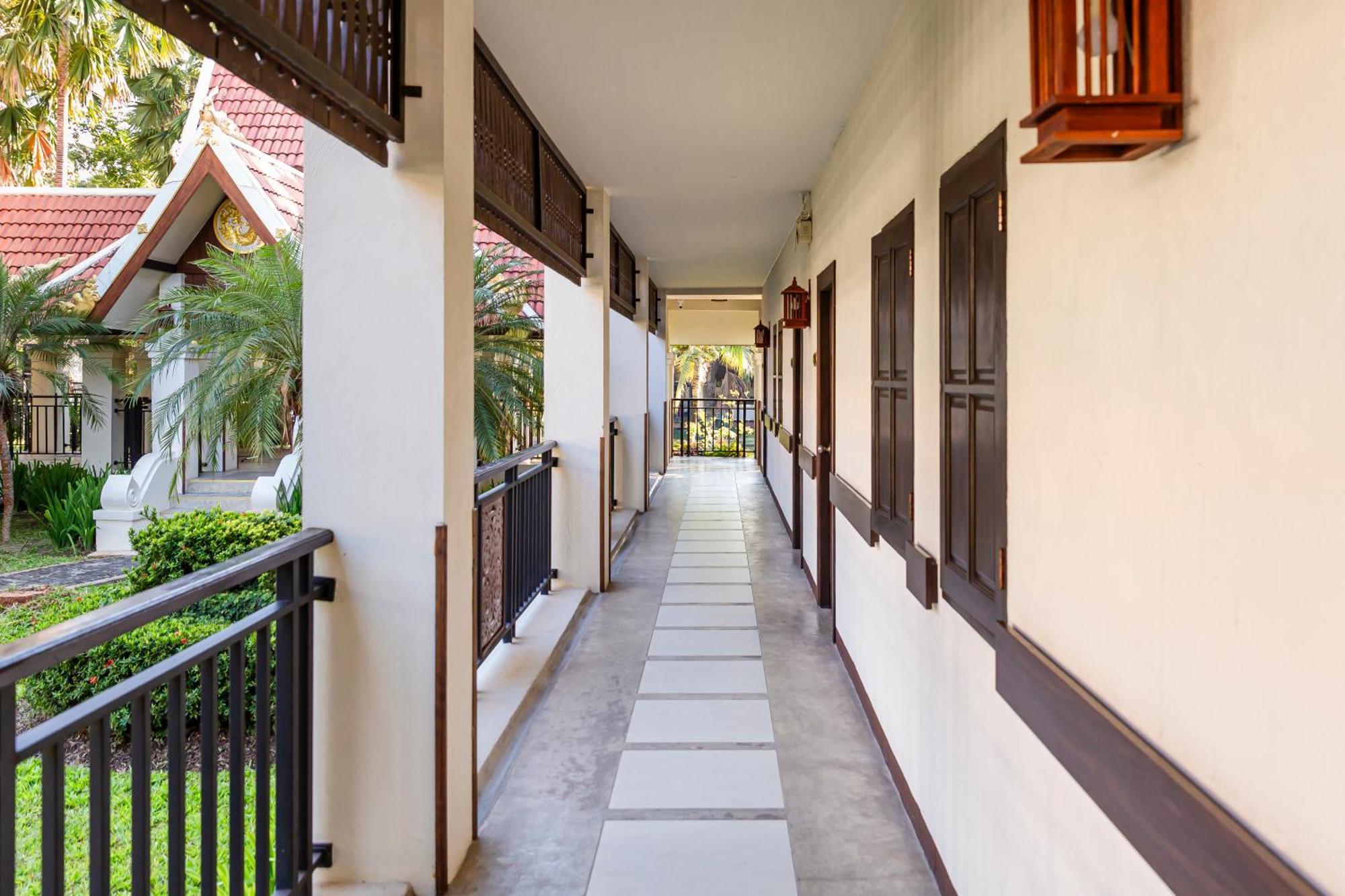 Horizon Village & Resort Doi Saket Buitenkant foto