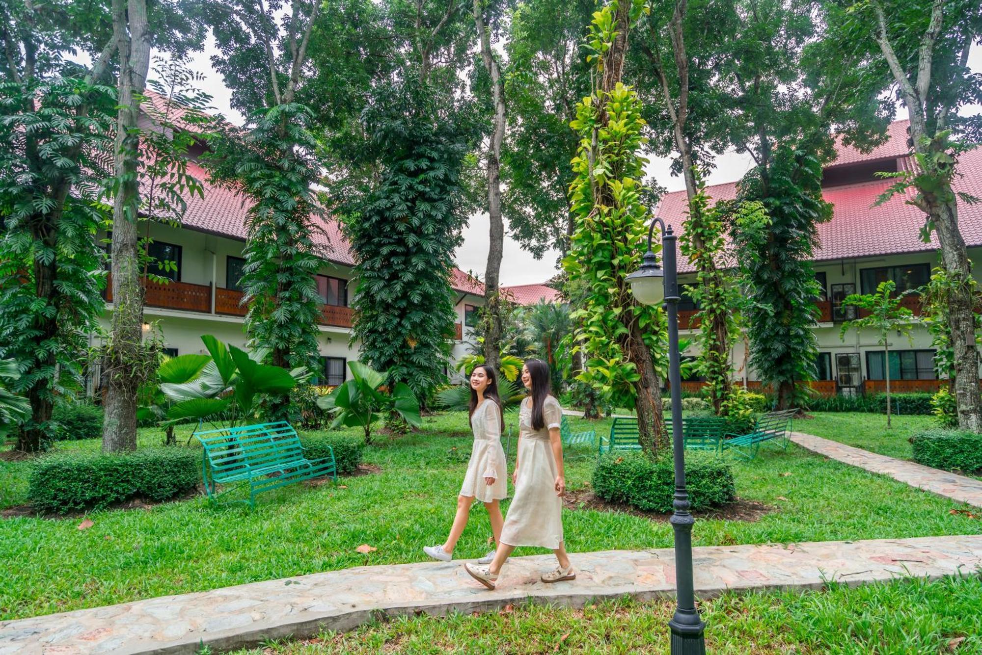 Horizon Village & Resort Doi Saket Buitenkant foto
